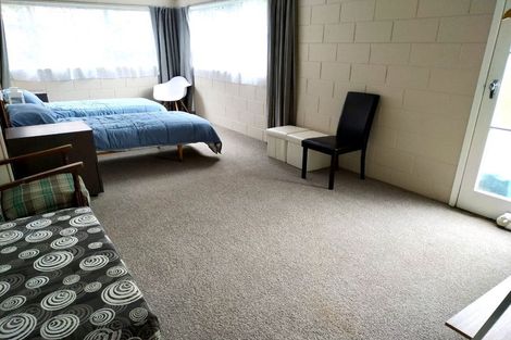 Photo of property in 18 Maxwelton Drive, Mairangi Bay, Auckland, 0630