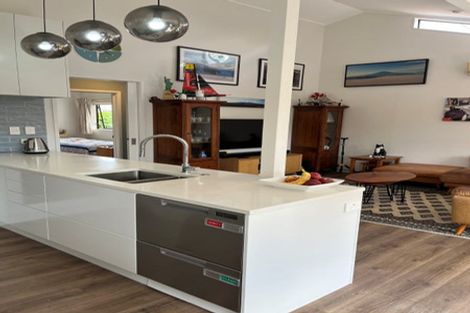 Photo of property in 56b Nile Road, Milford, Auckland, 0620