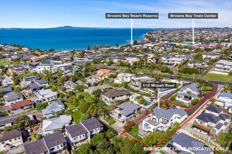 Photo of property in 1/13 Mizpah Road, Waiake, Auckland, 0630