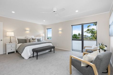 Photo of property in 150 Wade River Road, Wade Heads, Whangaparaoa, 0932