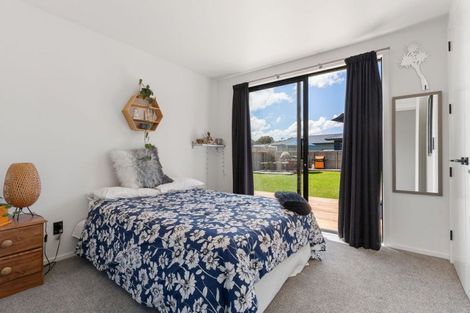 Photo of property in 15d Madison Street, Carterton, 5713