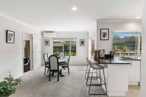 Photo of property in 4 Hendrika Court, Hobsonville, Auckland, 0618