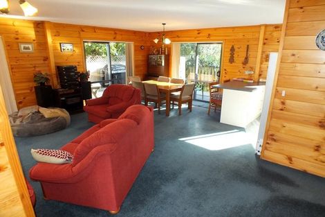 Photo of property in 102 Kenwood Drive, Matarangi, Whitianga, 3592