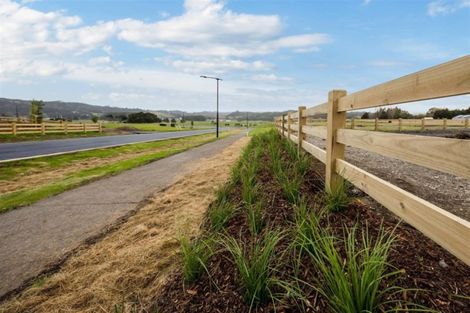 Photo of property in 8 Awatiro Drive, Kaukapakapa, 0871