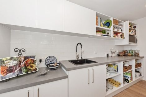 Photo of property in 35 Harrowfield Drive, Harrowfield, Hamilton, 3210