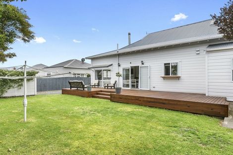 Photo of property in 82 Moreau Street, Saint Kilda, Dunedin, 9012