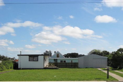 Photo of property in 22 Maire Street, Gonville, Wanganui, 4501