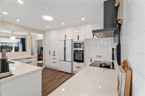 Photo of property in 60 Angelo Avenue, Howick, Auckland, 2014