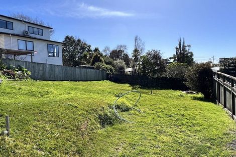 Photo of property in 6a Hauraki Crescent, Pinehill, Auckland, 0632