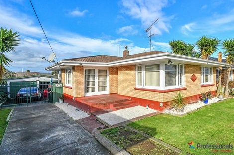 Photo of property in 12 Greenmeadows Avenue, Manurewa East, Auckland, 2102