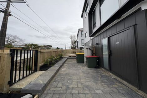 Photo of property in 14c Elcoat Avenue, Te Atatu South, Auckland, 0610