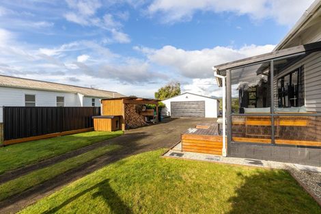 Photo of property in 19 Takiroa Street, Urenui, 4375