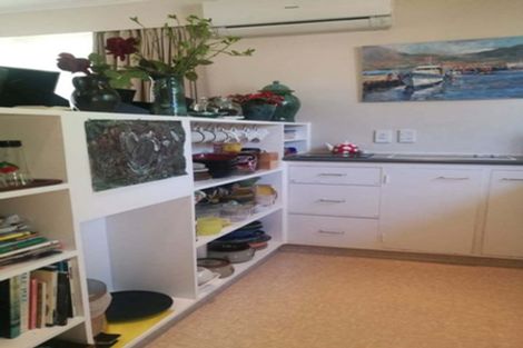 Photo of property in 3/260 Muritai Road, Eastbourne, Lower Hutt, 5013