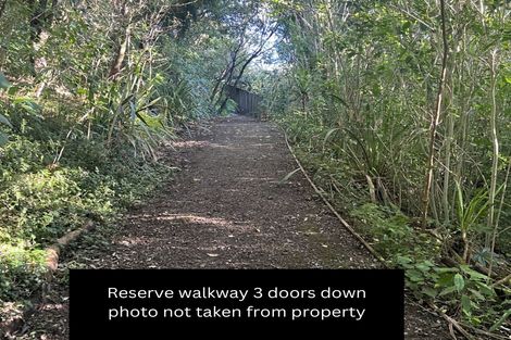 Photo of property in 15 Tironui Terrace, Western Heights, Hamilton, 3200