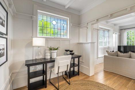 Photo of property in 5 Keystone Avenue, Mount Roskill, Auckland, 1041