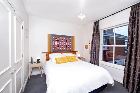 Photo of property in 72b Te Mata Road, Havelock North, 4130