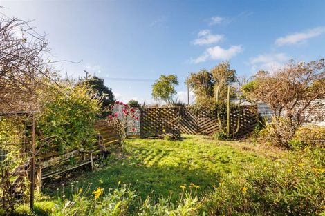 Photo of property in 20 Nuku Street, Tangimoana, 4822