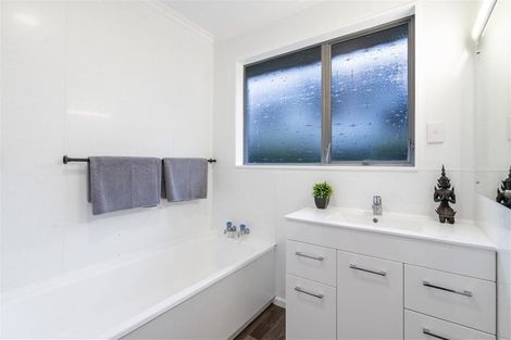 Photo of property in 33 Grey Street, Gladstone, Invercargill, 9810