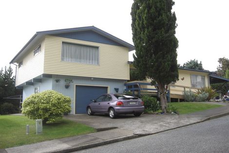 Photo of property in 29 Ngahere Street, Stokes Valley, Lower Hutt, 5019