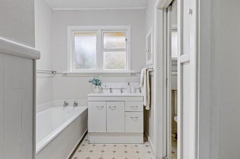 Photo of property in 447 Innes Road, Mairehau, Christchurch, 8052