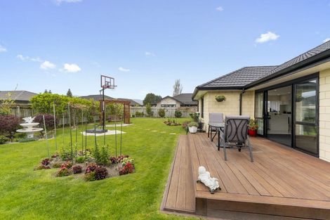 Photo of property in 6 Moy Place, Otaki, 5512