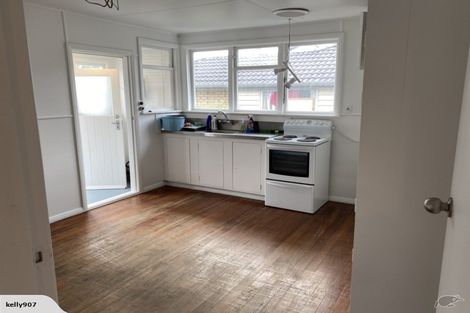 Photo of property in 16 Kakapo Place, Papatoetoe, Auckland, 2025