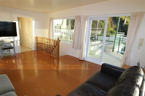 Photo of property in 152 Saint Andrews Road, Plimmerton, Porirua, 5026