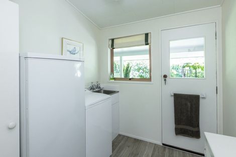 Photo of property in 72 Puketapu Road, Taradale, Napier, 4112