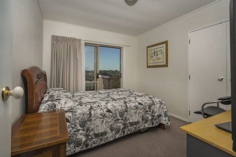 Photo of property in 233 Point View Drive, Dannemora, Auckland, 2016