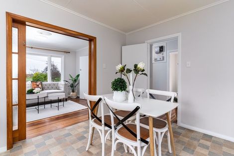 Photo of property in 2979 Cheltenham Hunterville Road, Cheltenham, Feilding, 4777