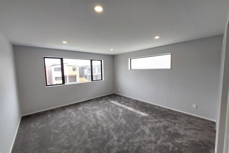 Photo of property in 26 Coast Garden Drive, Hobsonville, Auckland, 0616