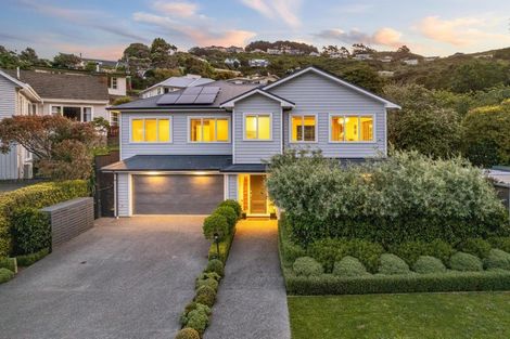 Photo of property in 23 Silverstream Road, Crofton Downs, Wellington, 6035