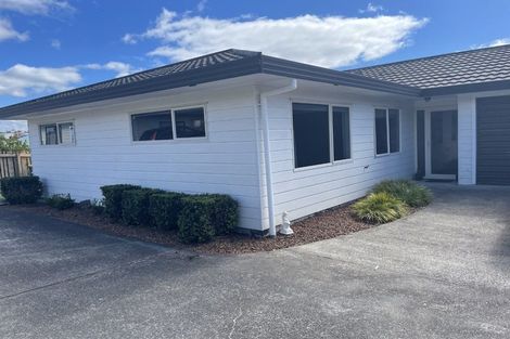 Photo of property in 36a Charlotte Street, Stanmore Bay, Whangaparaoa, 0932