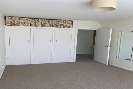 Photo of property in 2/99 Aikmans Road, Merivale, Christchurch, 8014