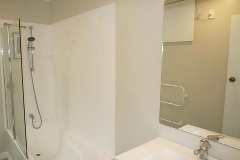 Photo of property in 4 Bathgate Street, South Dunedin, Dunedin, 9012