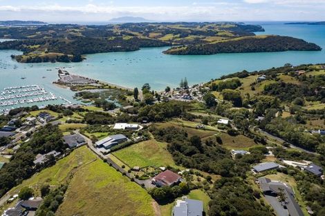 Photo of property in 38 Kanuka Road, Sandspit, Warkworth, 0982