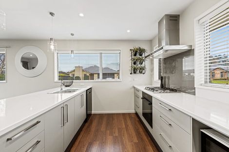 Photo of property in 7 Seaward Street, Pegasus, 7612