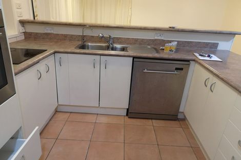 Photo of property in 9 Burnside Court, Rosedale, Auckland, 0632