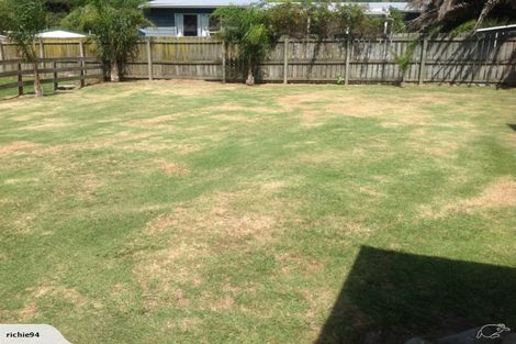 Photo of property in 11 Stack Road, Port Waikato, Tuakau, 2695