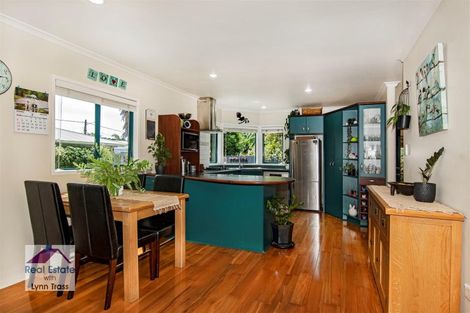 Photo of property in 11e Lupton Avenue, Kensington, Whangarei, 0112