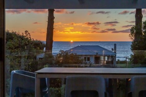 Photo of property in 239 Rosetta Road, Raumati Beach, Paraparaumu, 5032