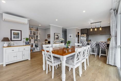 Photo of property in 12 Urumaraki Avenue, Helensville, 0800