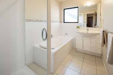 Photo of property in 68 Delamare Road, St Andrews, Hamilton, 3200