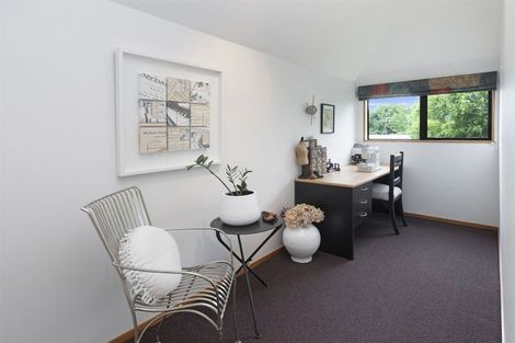 Photo of property in 2/5a Regency Crescent, Redwood, Christchurch, 8051