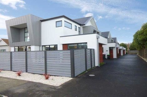 Photo of property in 2/40 Brockworth Place, Riccarton, Christchurch, 8011