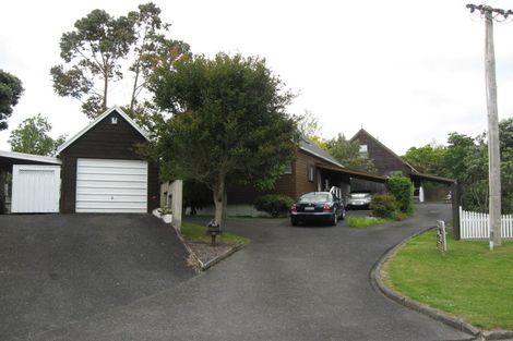 Photo of property in 8b Walbrook Road, Manly, Whangaparaoa, 0930