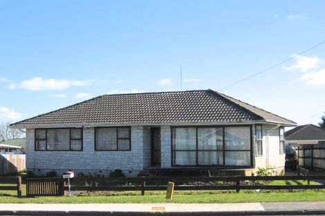 Photo of property in 105 Dominion Road, Papakura, 2110