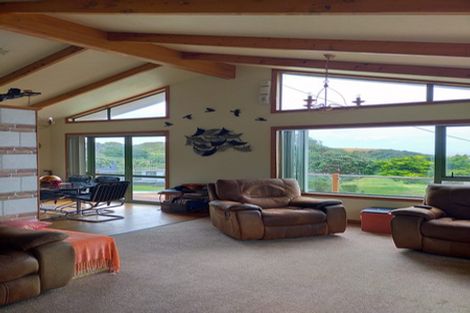 Photo of property in 13 Coates Avenue, Baylys Beach, Dargaville, 0377