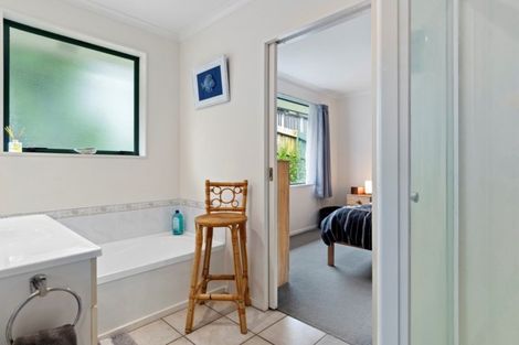 Photo of property in 5 Zachary Place, Welcome Bay, Tauranga, 3112