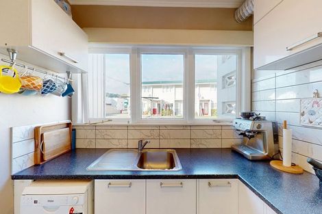 Photo of property in 2/6-8 Keys Street, Elderslea, Upper Hutt, 5018